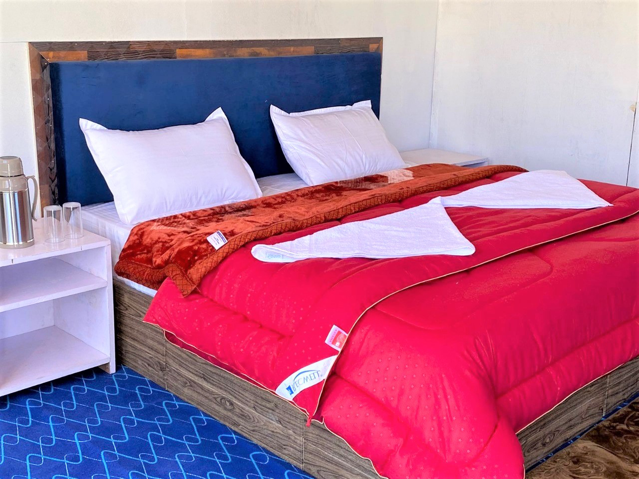 maa-cottage-pangong-double-beded-tent