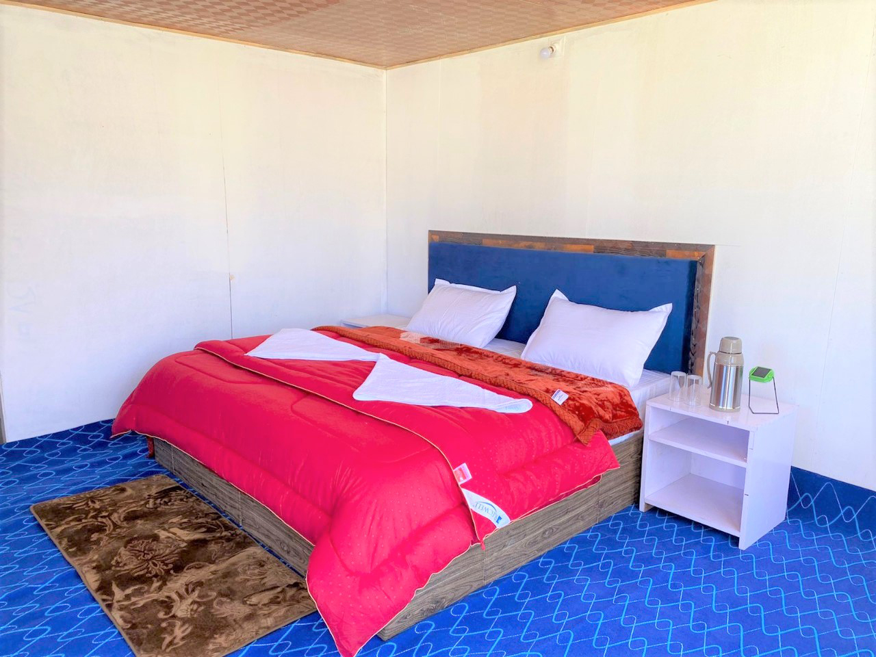 pangong-maa-cottage-ladakh-tent